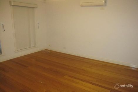 Property photo of 14 Pawleena Circuit Cairnlea VIC 3023
