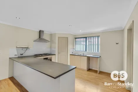 Property photo of 26 Rosevale Close Dardanup WA 6236