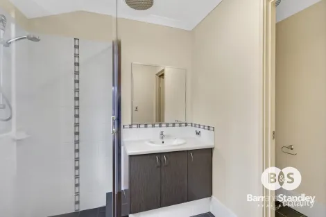 Property photo of 26 Rosevale Close Dardanup WA 6236