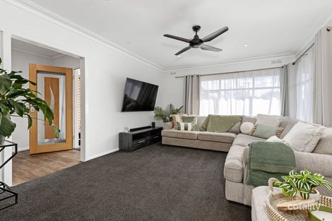 Property photo of 9 Weemala Avenue Delacombe VIC 3356