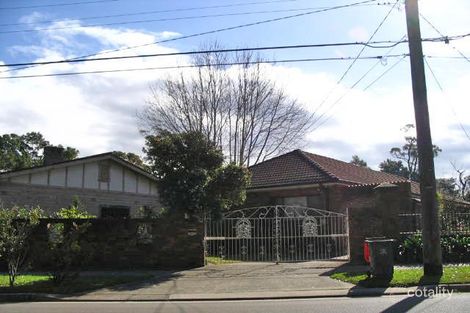 64 Pretoria Pde, Hornsby, NSW 2077