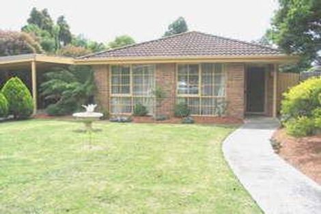 6 Amelia Cl, Beaconsfield, VIC 3807