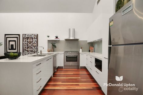 Property photo of 10 Davies Street Moonee Ponds VIC 3039