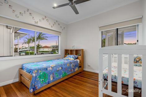 Property photo of 24 Grattan Terrace Wynnum QLD 4178