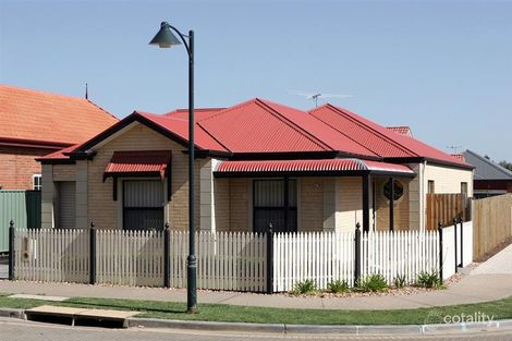 Property photo of 10 Fraser Lane Mawson Lakes SA 5095