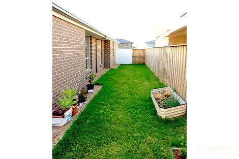 Property photo of 41 Northampton Drive Glenfield NSW 2167
