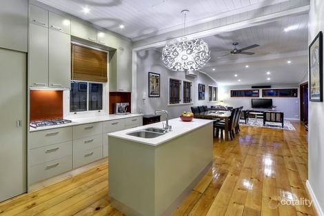 Property photo of 20 Ernest Street Greenslopes QLD 4120