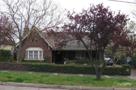 4 Highton Gr, Deepdene, VIC 3103