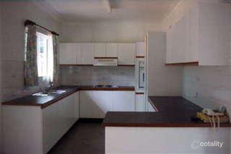 Property photo of 11 Mostyn Crescent Bushland Beach QLD 4818