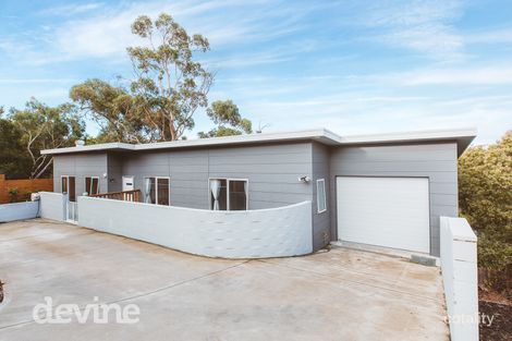 Property photo of 2/40 Willowbend Road Kingston TAS 7050