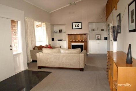 Property photo of 6 Raphael Court Grovedale VIC 3216