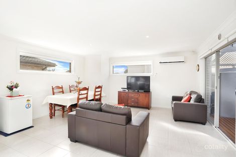 Property photo of 1/64 Railway Parade Deer Park VIC 3023