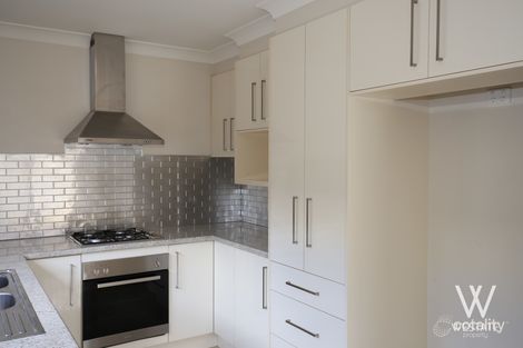 Property photo of 1/13 Russell Street Gormans Hill NSW 2795