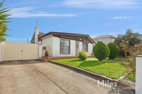 143 Oriel Rd, Bellfield, VIC 3081