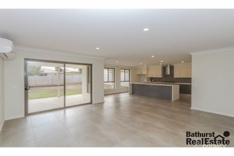 Property photo of 7 Wellesley Court Raglan NSW 2795