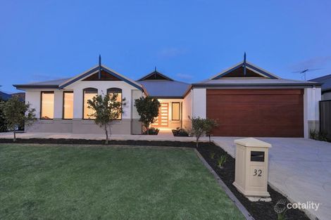 32 Hollins Bend, Madeley, WA 6065