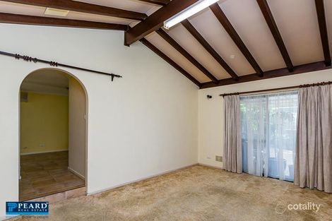 Property photo of 10 Kochia Court Heathridge WA 6027