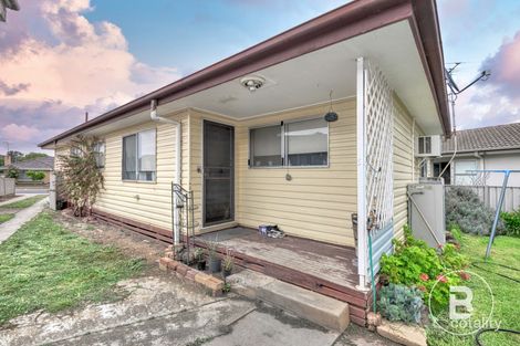 Property photo of 27 Barr Street Maryborough VIC 3465