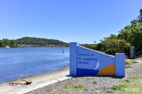 Property photo of 58 Helmsman Boulevard St Huberts Island NSW 2257