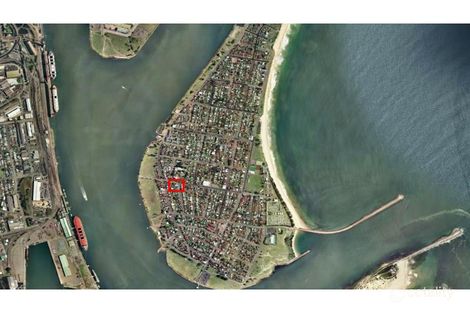 Property photo of 1 North Street Stockton NSW 2295