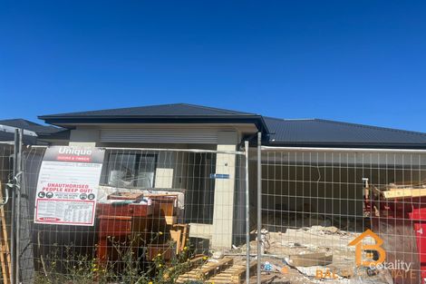 11 Vivero Rd, Wyndham Vale, VIC 3024