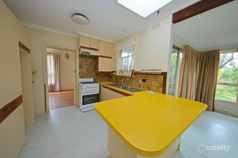 Property photo of 24 Delmore Crescent Glen Waverley VIC 3150