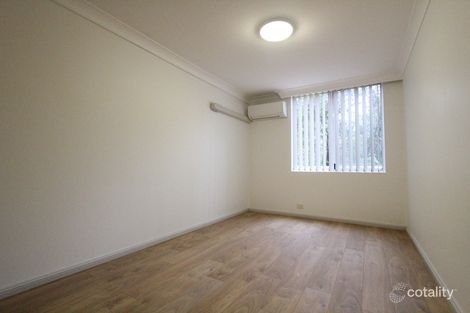 2/2 Mead Dr, Chipping Norton, NSW 2170