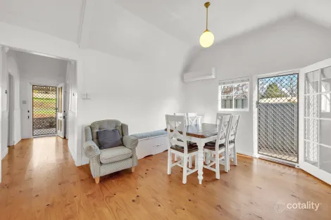 Property photo of 33B Coronation Avenue Bright VIC 3741