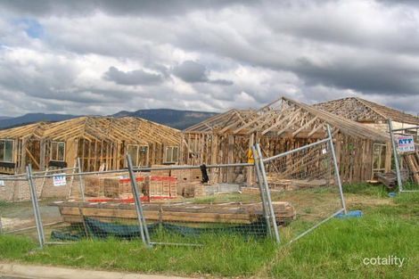 6 Cabernet Dr, Dapto, NSW 2530