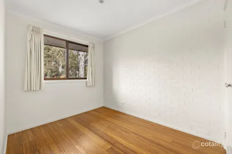 Property photo of 10/20 Oliver Street Lyneham ACT 2602
