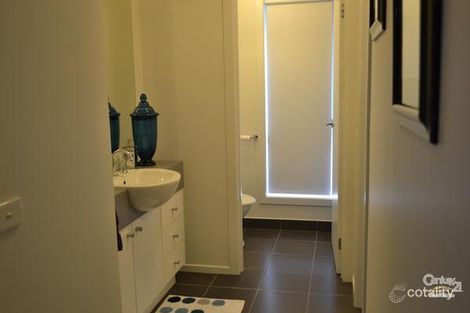 Property photo of 41 Serenity Street Pakenham VIC 3810