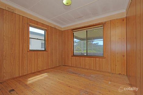 Property photo of 19 Cornfield Parade Fishermans Paradise NSW 2539