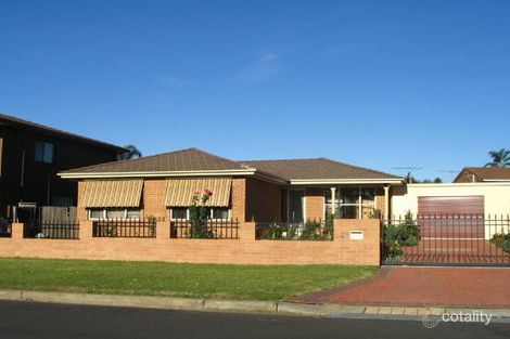 18 Merinda Pl, Bonnyrigg, NSW 2177