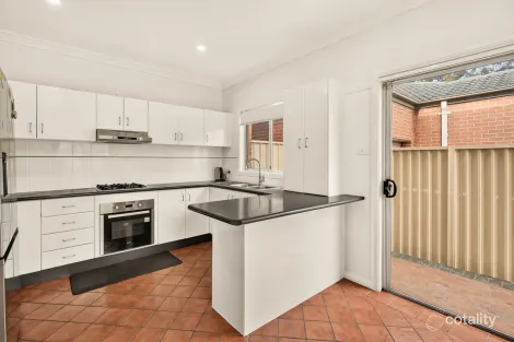 Property photo of 2/6-8 Gilba Road Pendle Hill NSW 2145