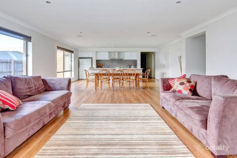 Property photo of 10 Owarra Street Rye VIC 3941