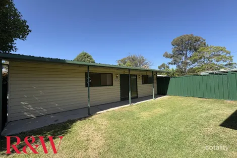2a Windeyer St, Thirlmere, NSW 2572