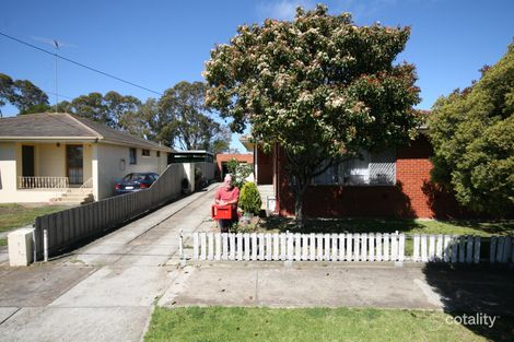 19 Hibiscus Cres, Newcomb, VIC 3219