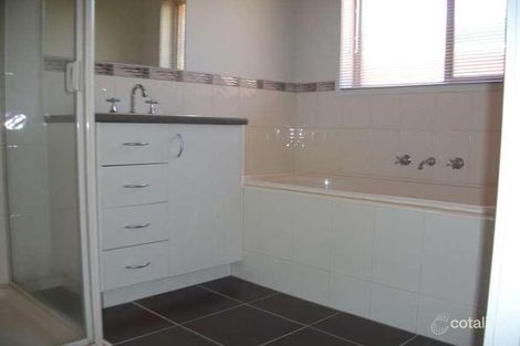 Property photo of 6 Harrow Place Truganina VIC 3029