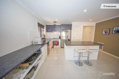 Property photo of 7 Nantha Way Brookfield VIC 3338