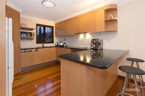 Property photo of 1/56 Chatsworth Road Greenslopes QLD 4120