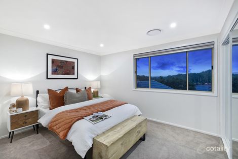 3 Mount Pl, Green Point, NSW 2251