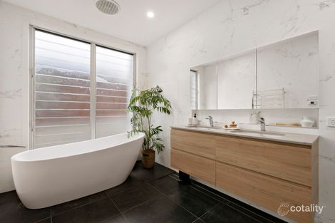 Property photo of 32 Elsworth Parade Merewether Heights NSW 2291