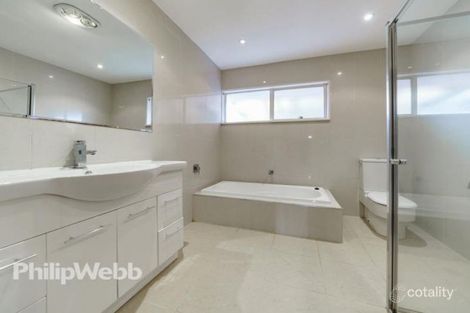 Property photo of 1/49 Renshaw Street Doncaster East VIC 3109
