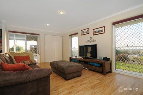 Property photo of 14 Mountview Court Highfields QLD 4352
