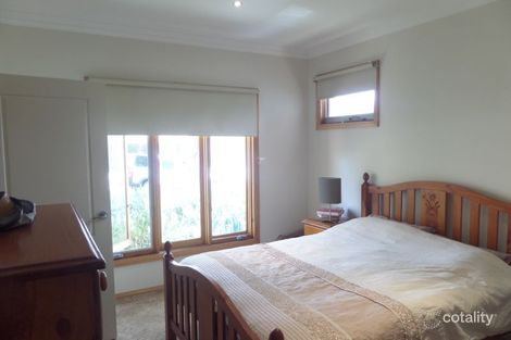 Property photo of 23 Saturn Street Balwyn North VIC 3104