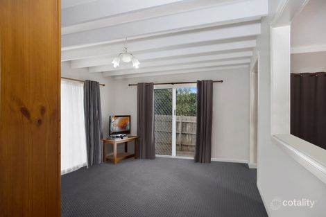 Property photo of 17 Ross Street Warrnambool VIC 3280