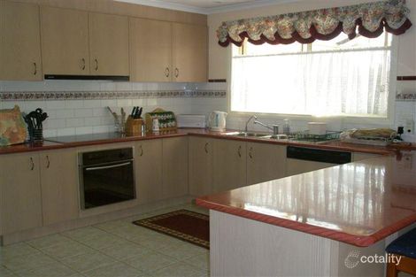 Property photo of 7 Garden Court Werribee VIC 3030