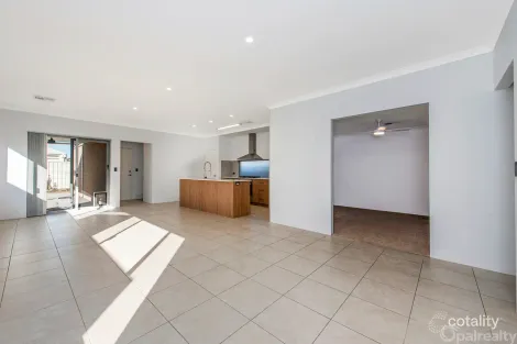 18 WARRIEDAR WAY, GOLDEN BAY, WA 6174