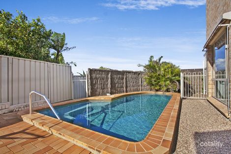 Property photo of 15 Seaspray Close Caves Beach NSW 2281