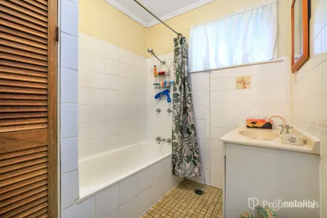 Property photo of 59 Ranald Avenue Ningi QLD 4511